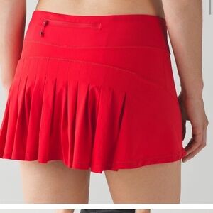 Lululemon True Red Circuit Breaker Running / Tennis Skirt Skort Size 6